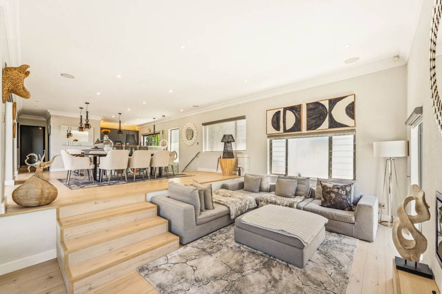 4 Bedroom Property for Sale in Tamboerskloof Western Cape